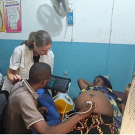 Mobiel echoapparaat versterkt outreachzorg Mnero Ziekenhuis